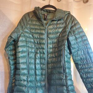 Mountain Hardwear Ghost Whisperer fully zip hoody, women's Medium